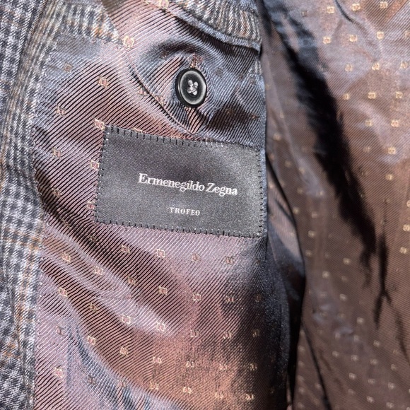 Ermenegildo Zegna 100% Wool Plaid Print Blazer for MEN​​ - Picture 4 of 15